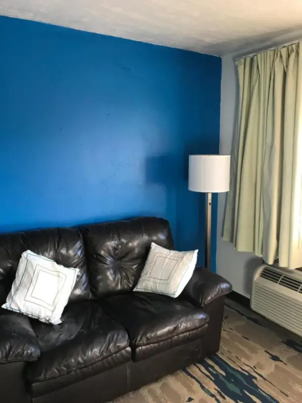 Interstate Motel 10